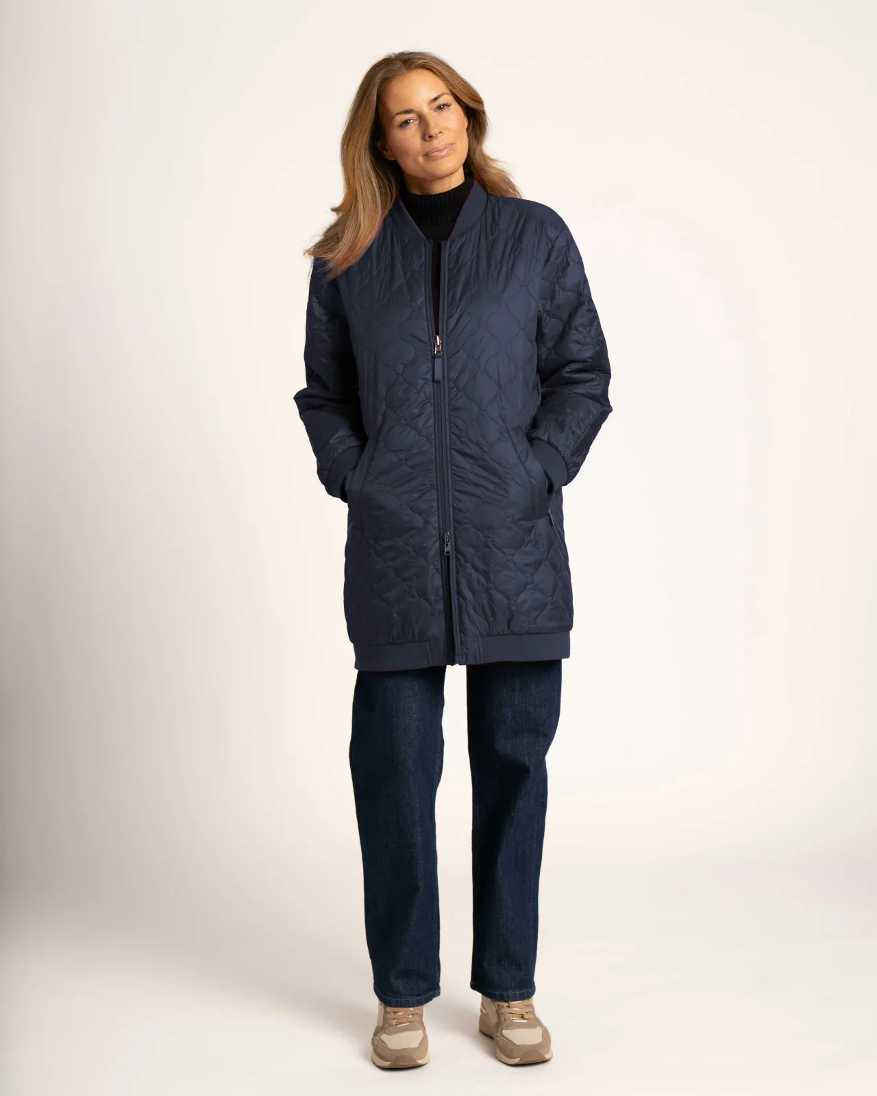 Wende-Longbomber Soft-Peach - Lange, wendbare Bomberjacke für Damen