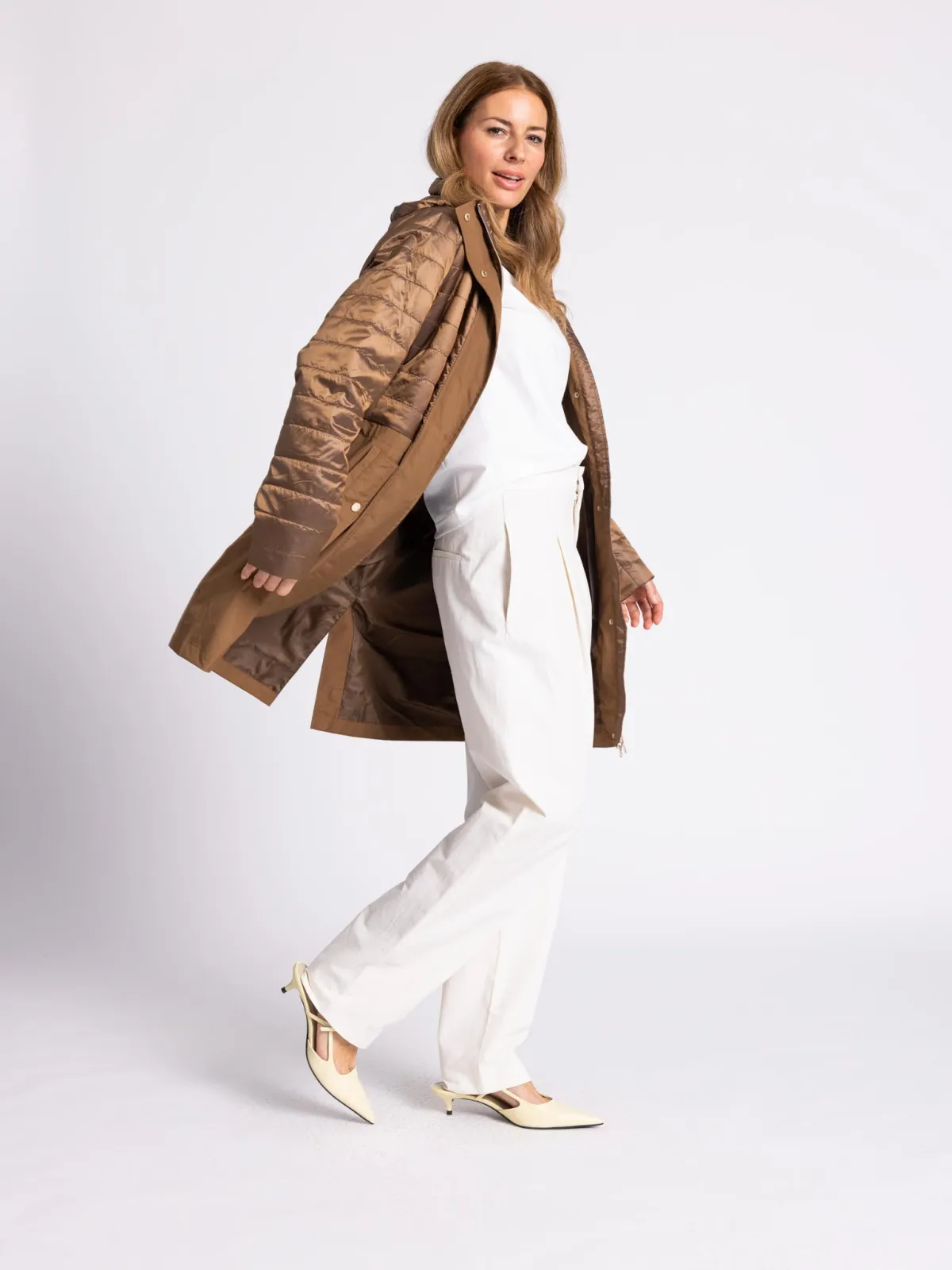 Hybridmantel mit Kapuze Function light