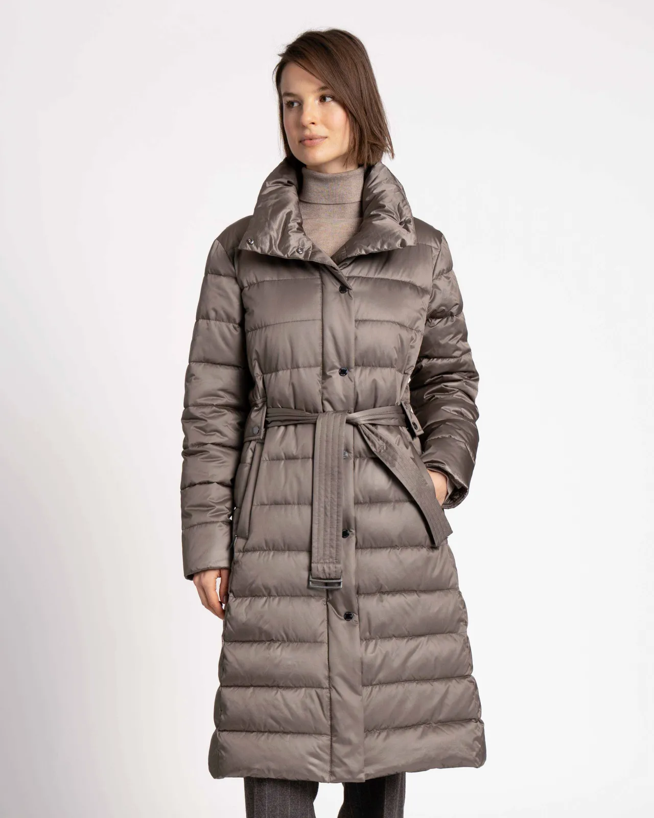 WEGA Green Goose Steppmantel MELENARA – Tailliert mit Gürtel