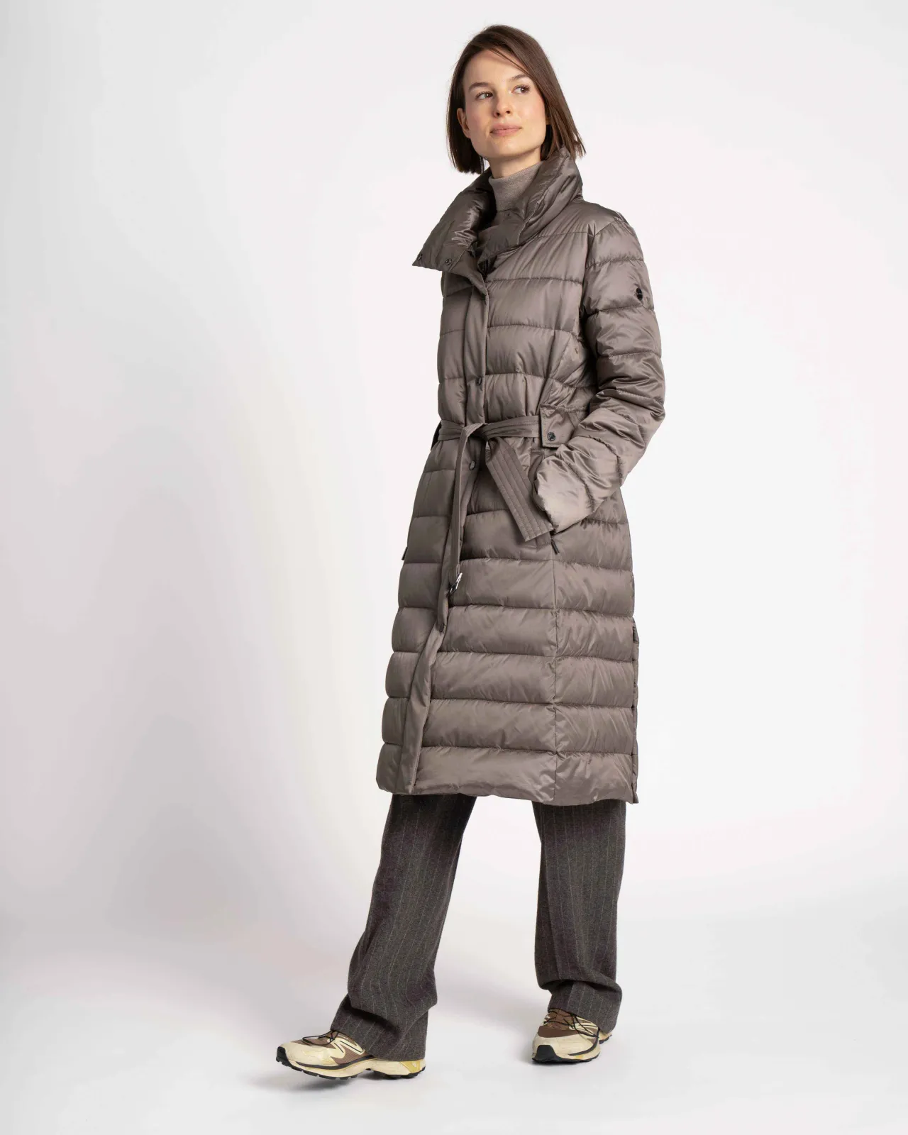 WEGA Green Goose Steppmantel MELENARA – Tailliert mit Gürtel