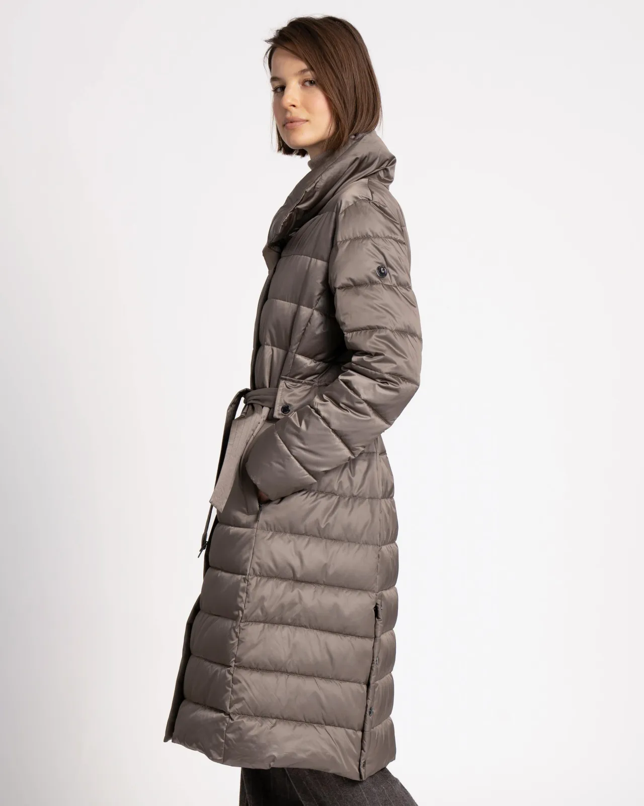 WEGA Green Goose Steppmantel MELENARA – Tailliert mit Gürtel