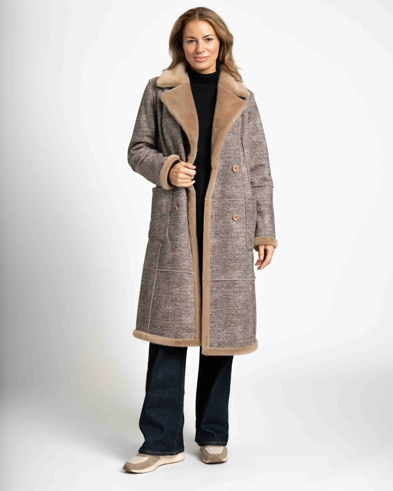 WEGA Green Goose Fake-Fur Wendemantel MODANIQUE